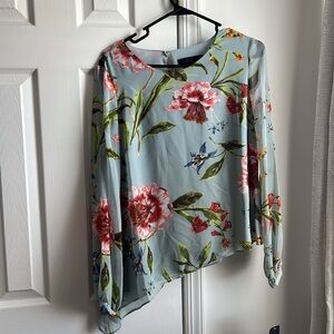 Rachel Roy beautiful shirt flower Rachel Roy NWT new blouse